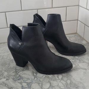 Vera Wang Black closed toe short heel boot